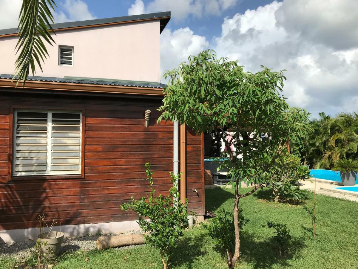 Villa Saphir B & B Sainte-Anne  Exterior photo